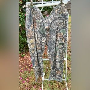 Cabela’s breathable mesh seclusions 3 d camo pants